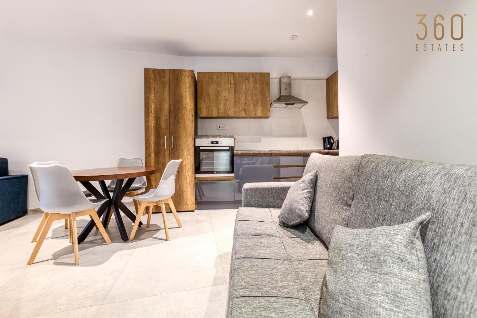 The Swieqi Poolside Suites Is-Swieqi Ngoại thất bức ảnh