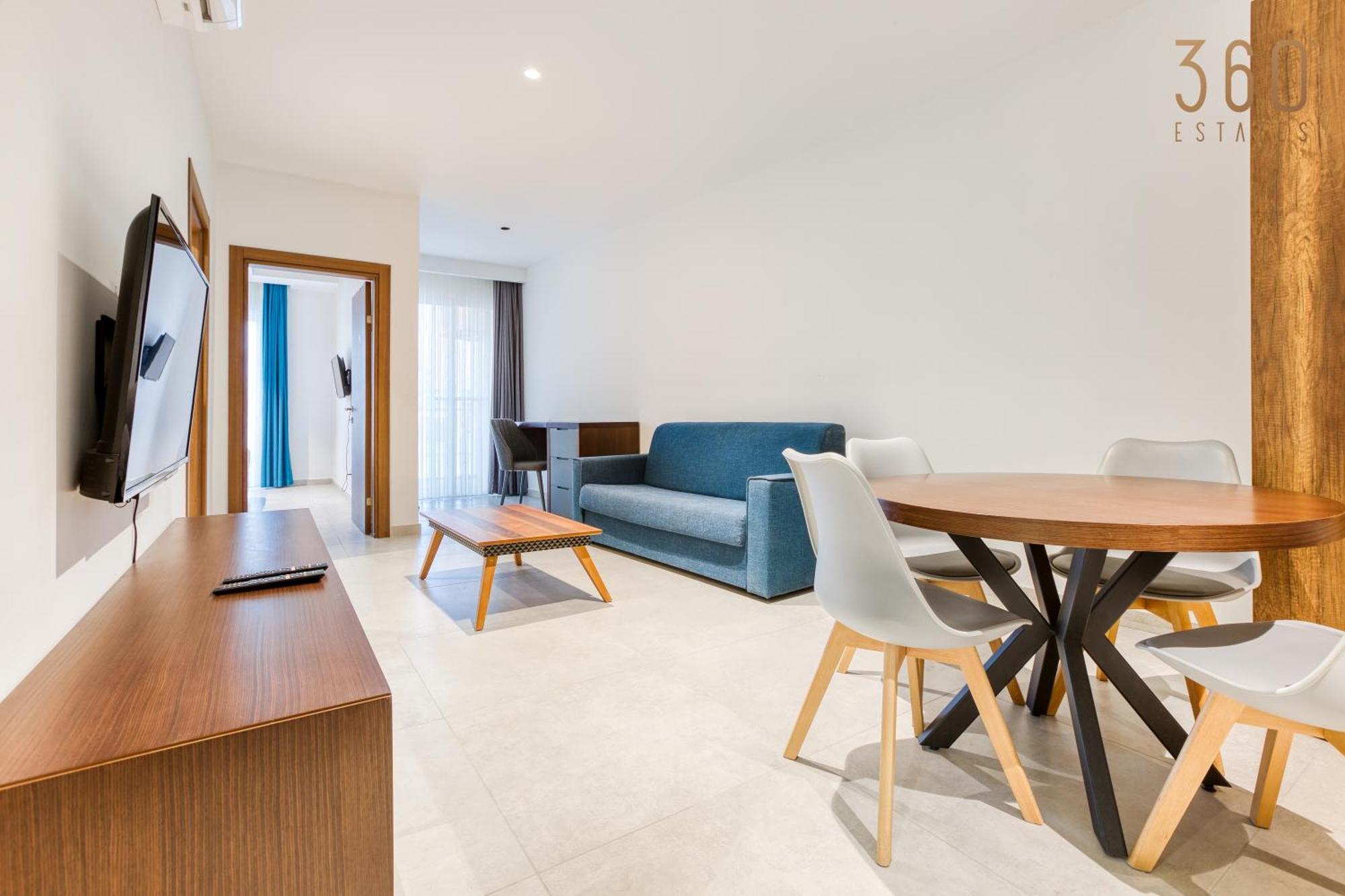 The Swieqi Poolside Suites Is-Swieqi Ngoại thất bức ảnh