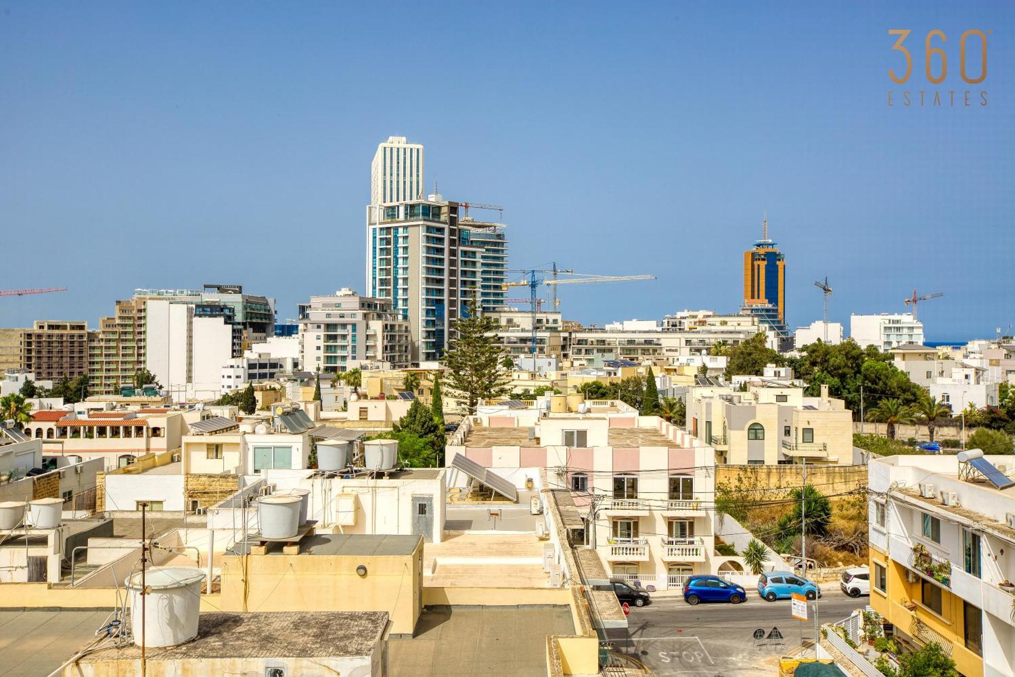 The Swieqi Poolside Suites Is-Swieqi Ngoại thất bức ảnh