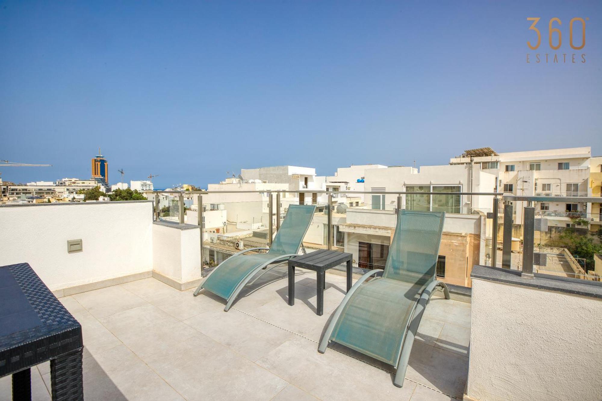 The Swieqi Poolside Suites Is-Swieqi Ngoại thất bức ảnh