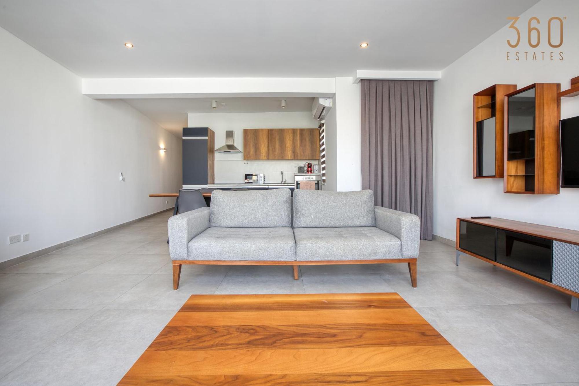 The Swieqi Poolside Suites Is-Swieqi Ngoại thất bức ảnh