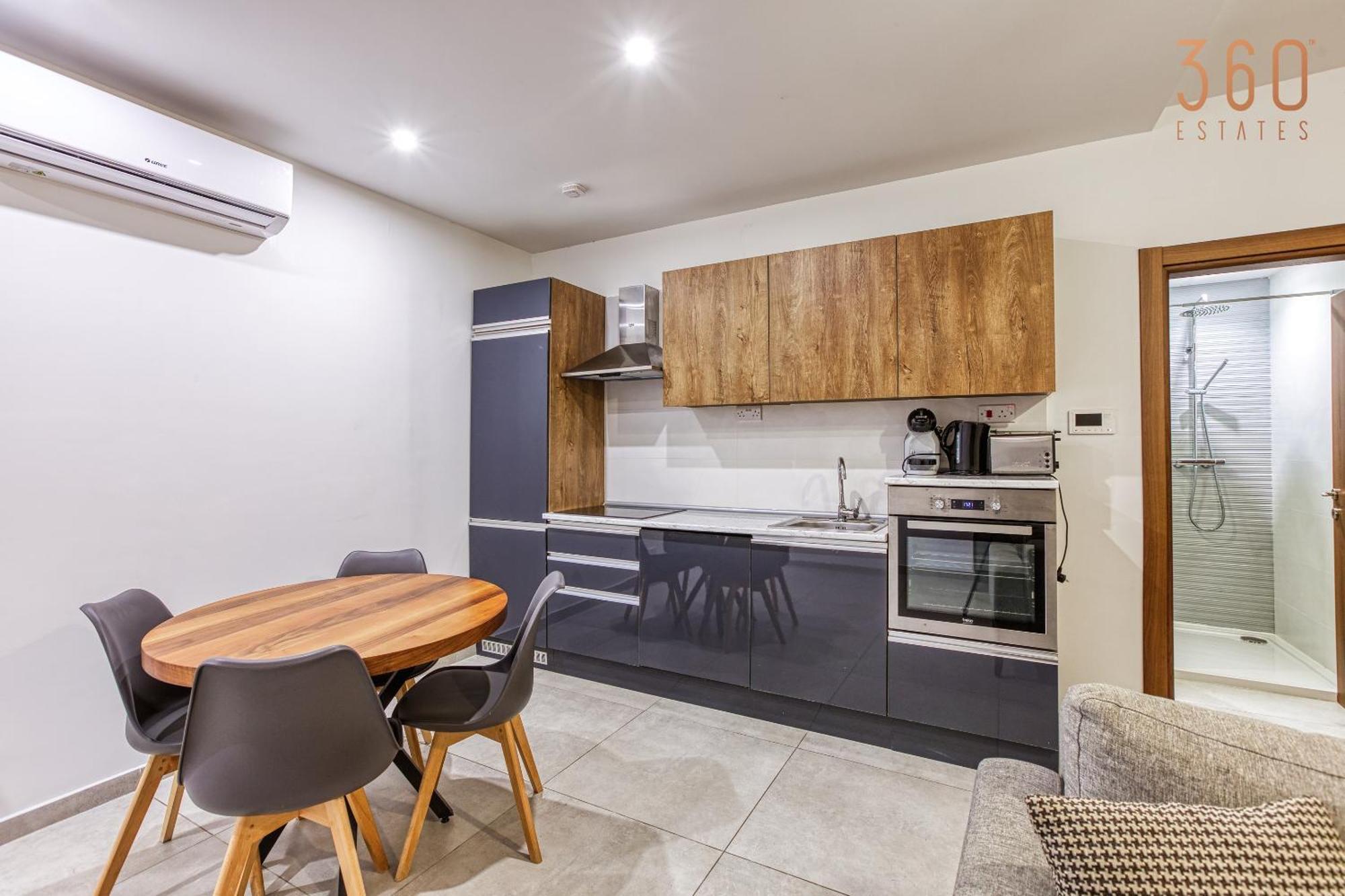 The Swieqi Poolside Suites Is-Swieqi Ngoại thất bức ảnh
