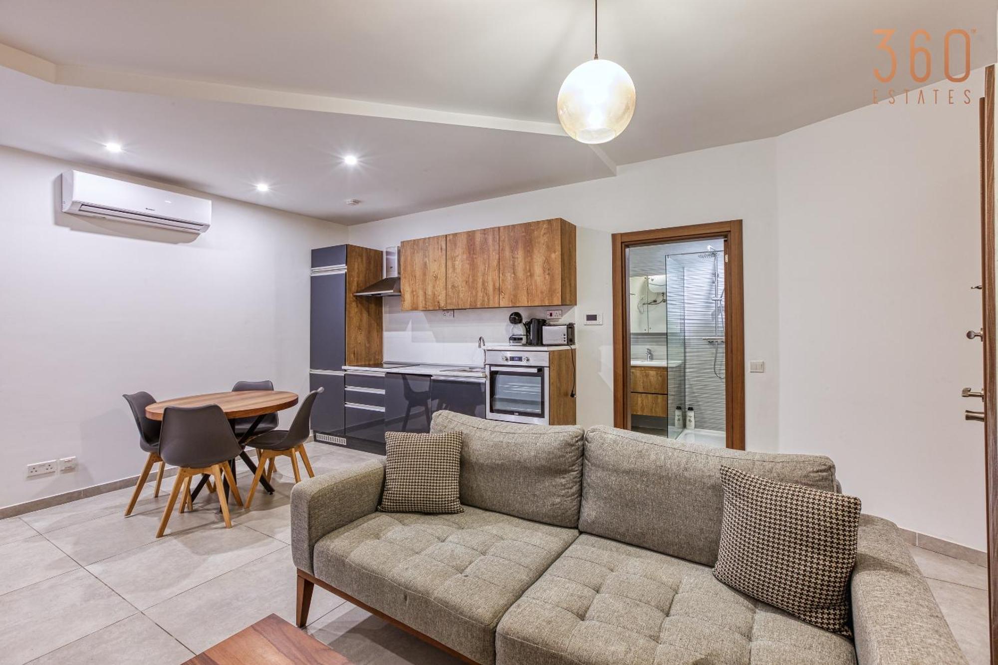 The Swieqi Poolside Suites Is-Swieqi Ngoại thất bức ảnh