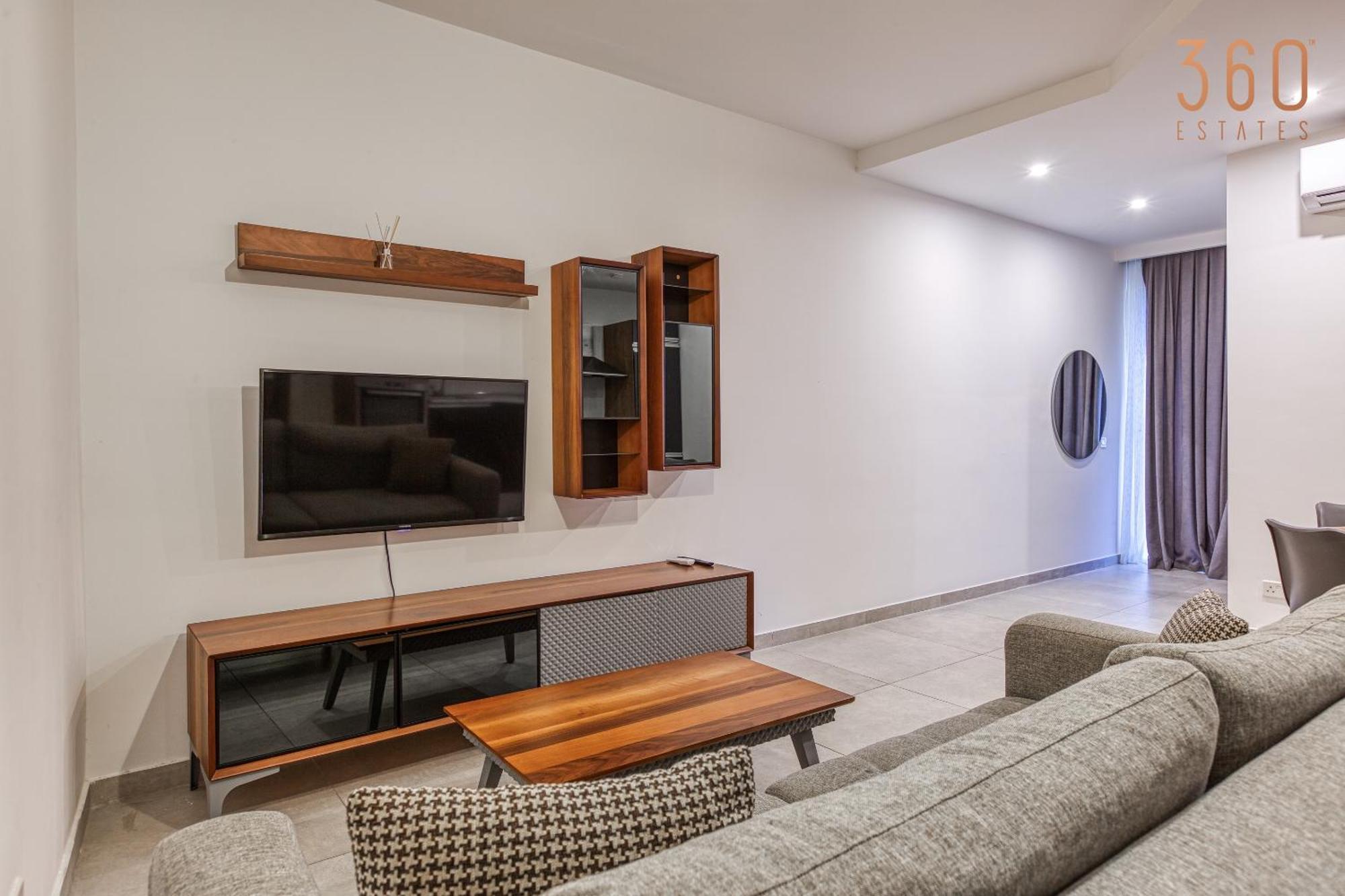 The Swieqi Poolside Suites Is-Swieqi Ngoại thất bức ảnh