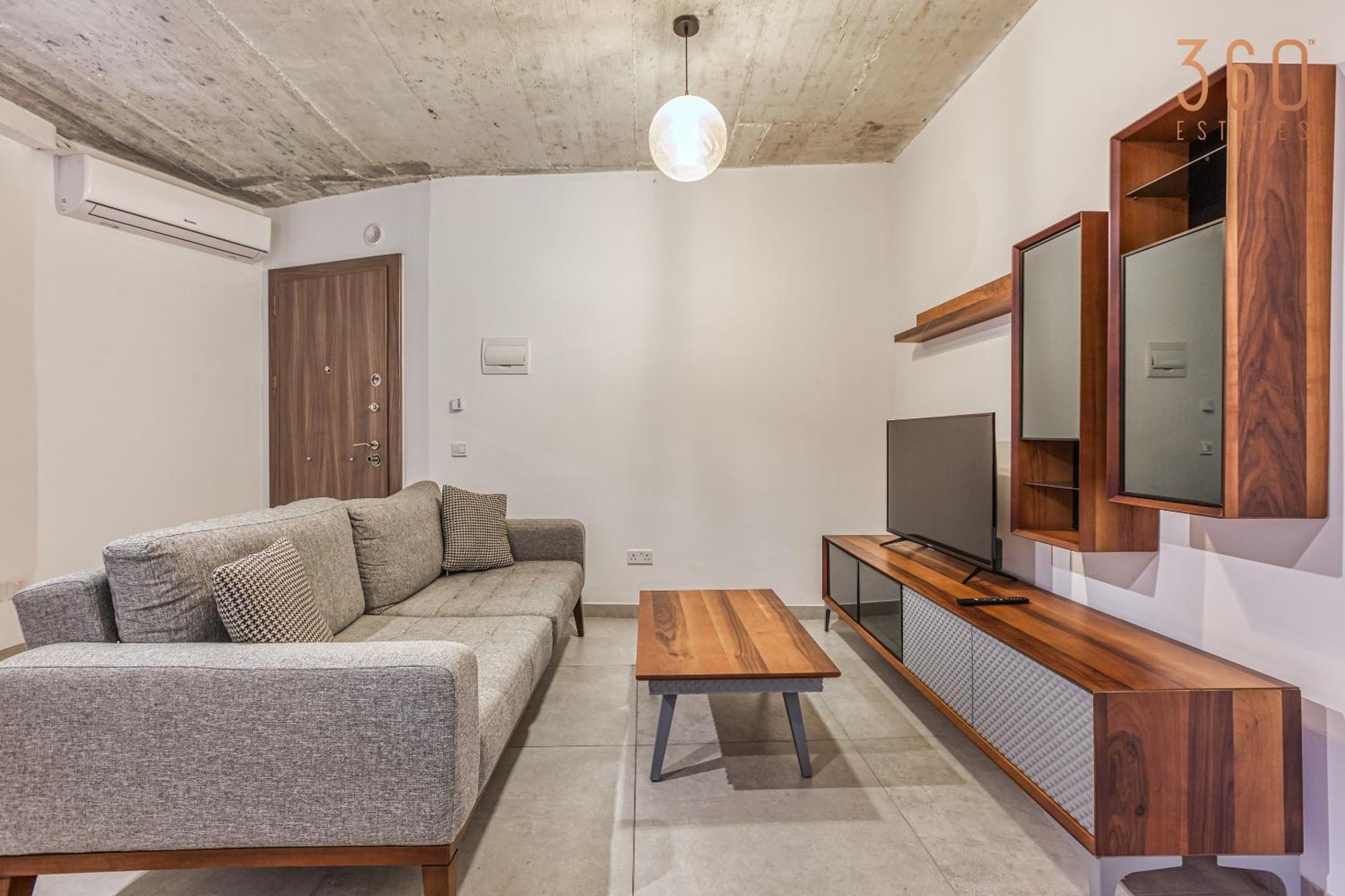 The Swieqi Poolside Suites Is-Swieqi Ngoại thất bức ảnh