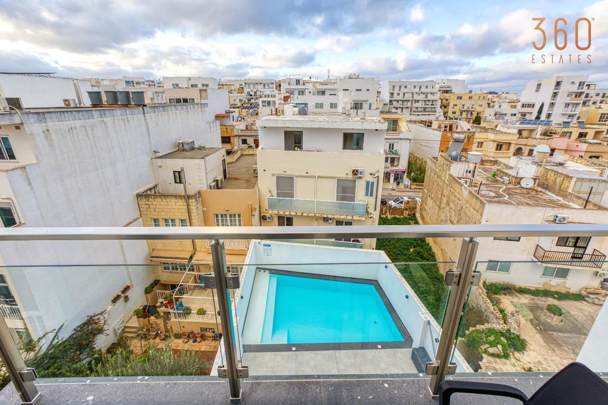 The Swieqi Poolside Suites Is-Swieqi Ngoại thất bức ảnh